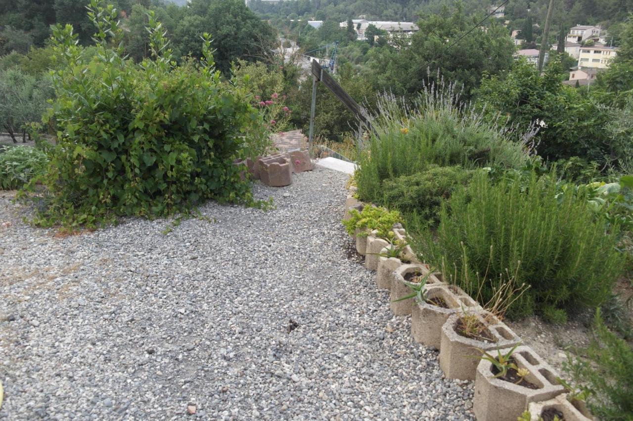 Studio 30 M2 Contes  Exterior photo