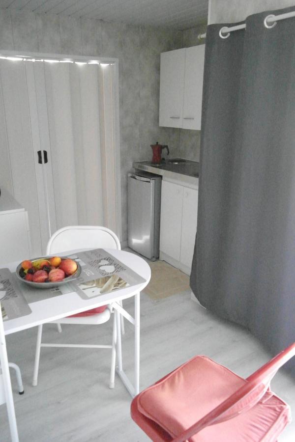 Studio 30 M2 Contes  Exterior photo